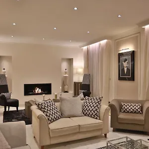 زيارة الفندق